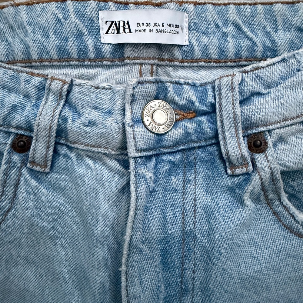 Zara Light Blue Straight Jeans - Picture 4 of 4